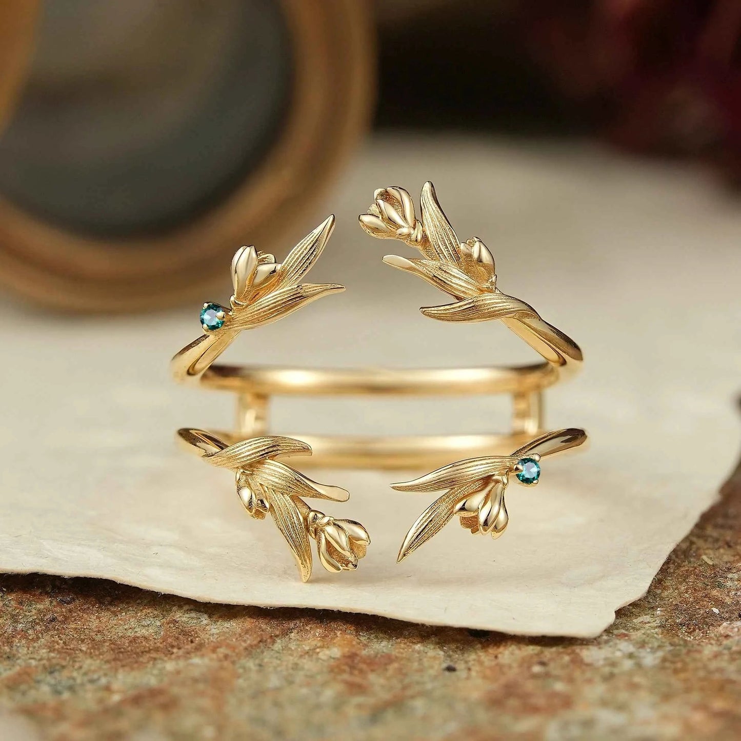 Nature Inspired Natural Emerald Enhancer Wedding Band - GemsMagic - GemsMagic