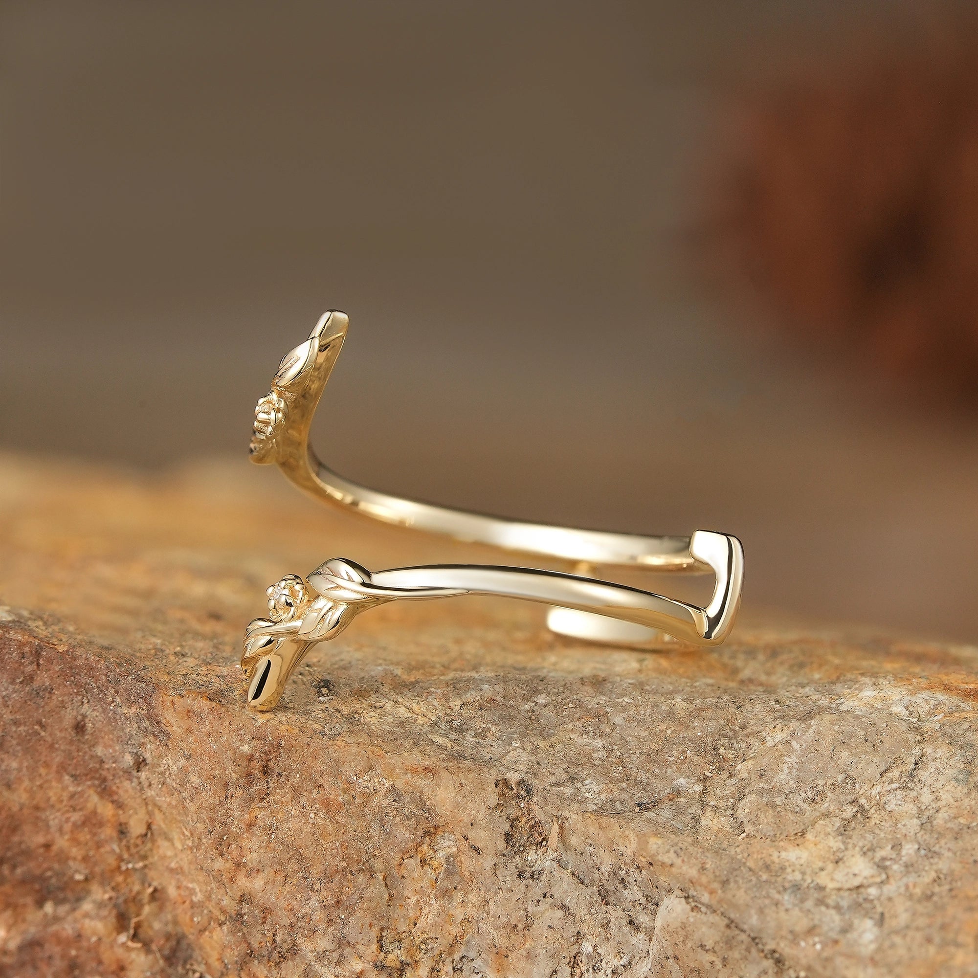 Nature Inspired Vine Floral Moissanite Enhancer Wedding Band - Chloe - GemsMagic