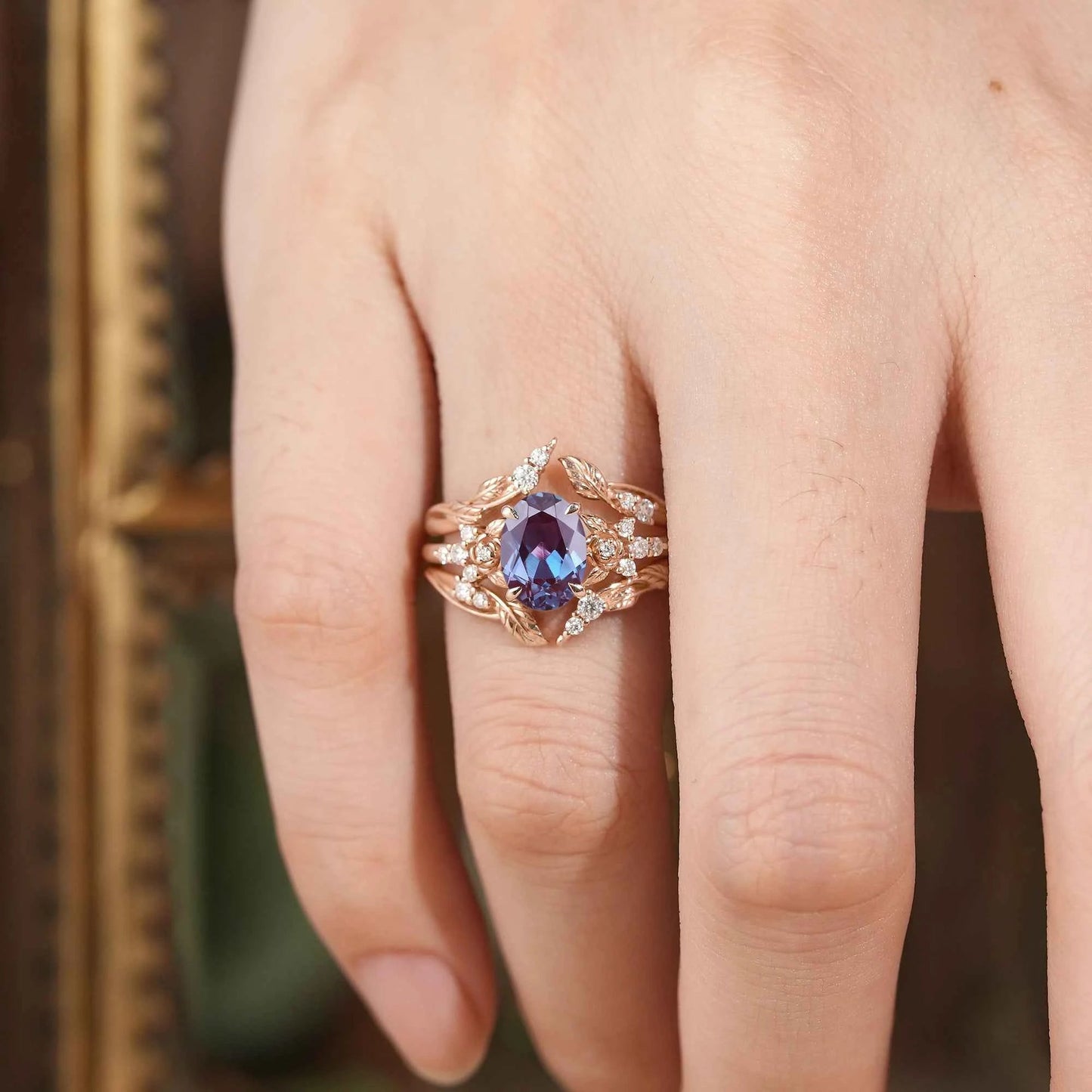 Oval Alexandrite Rose Design Moissanite Ring Set - Maris - GemsMagic