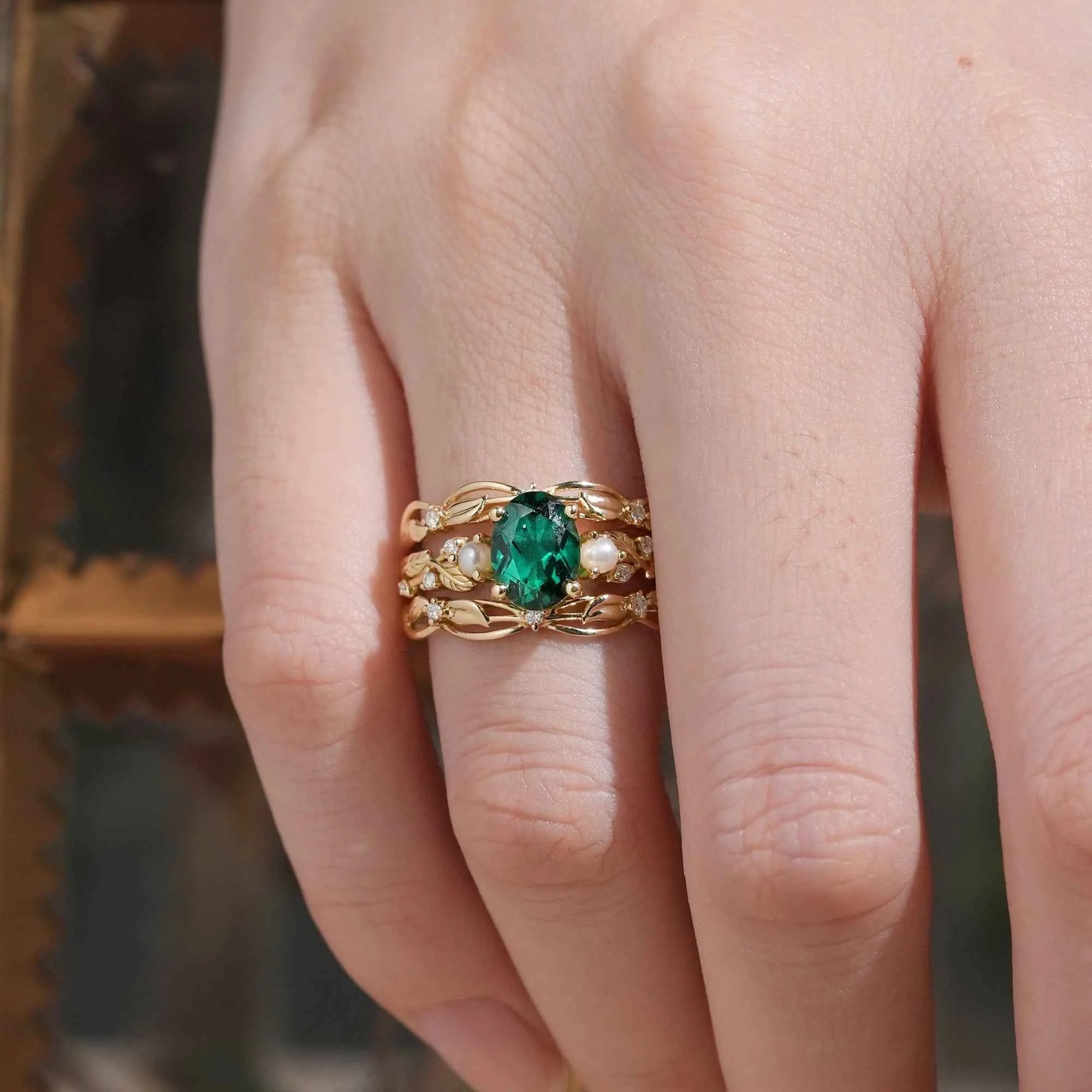 Oval Emerald & Pearl Leaf Enhancer Ring Set 2pcs - Surya - GemsMagic