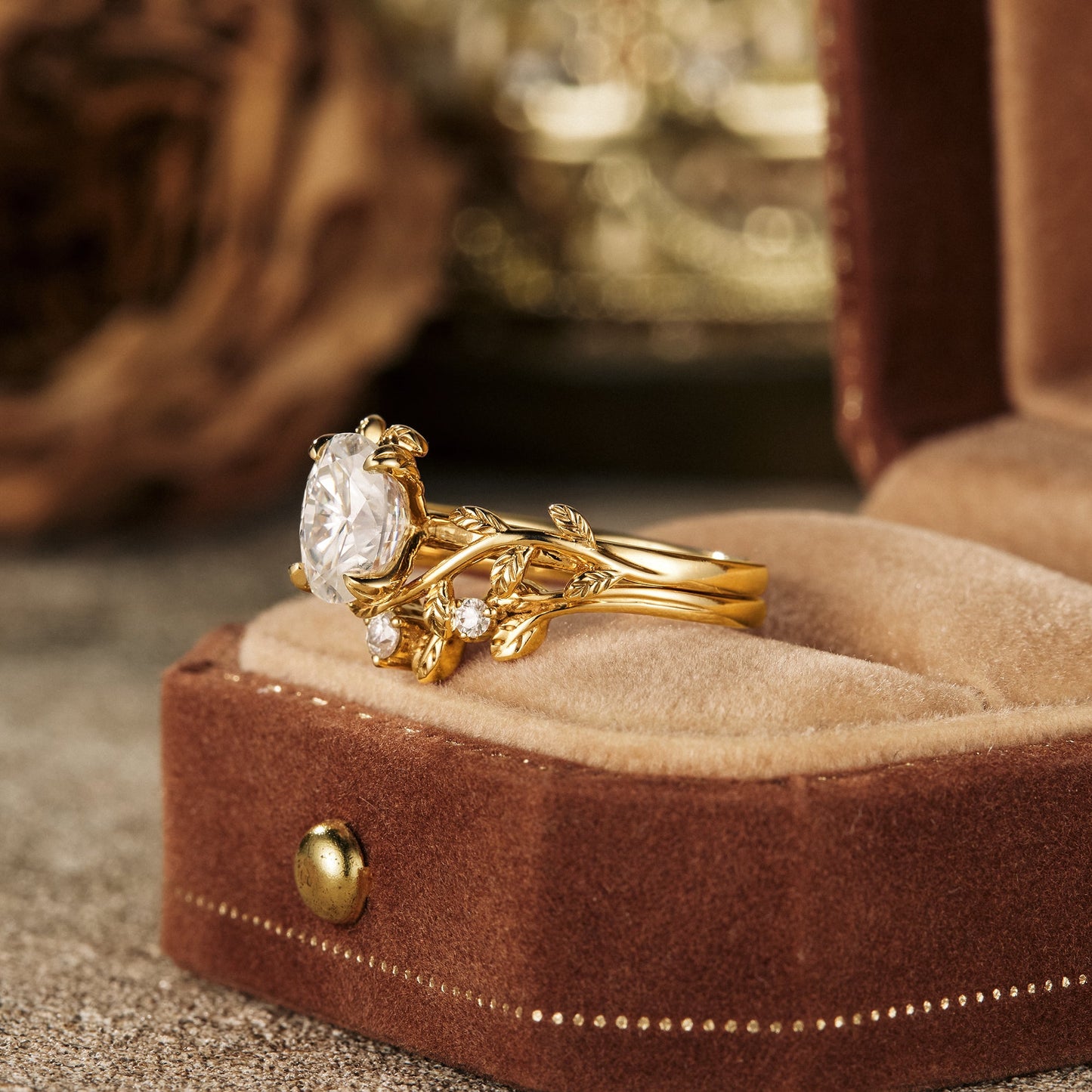 Oval Moissanite Cluster Floral Engagement Ring Set 2pcs - GemsMagic - GemsMagic