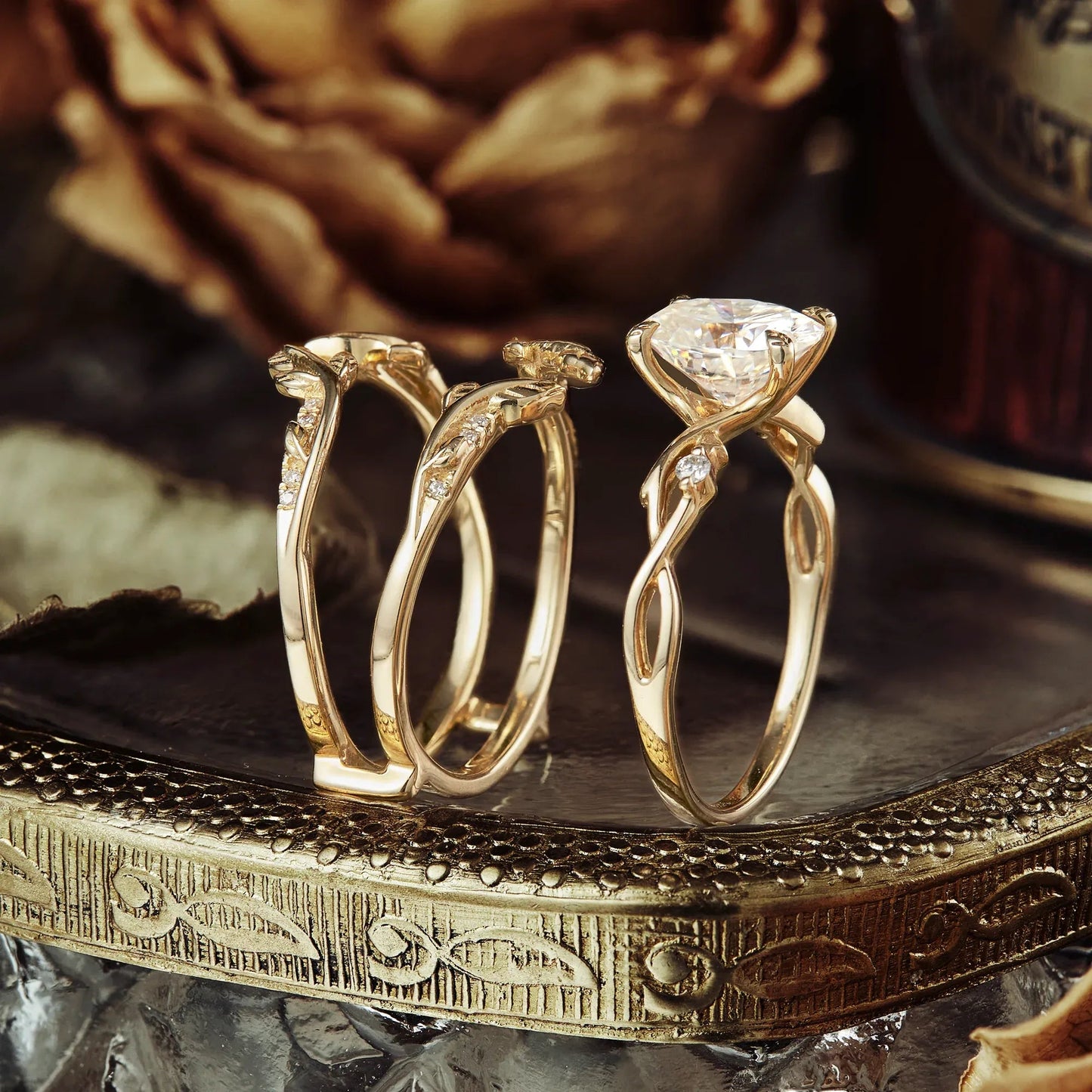 Oval Moissanite Cluster Floral Engagement Ring Set - Beata - GemsMagic