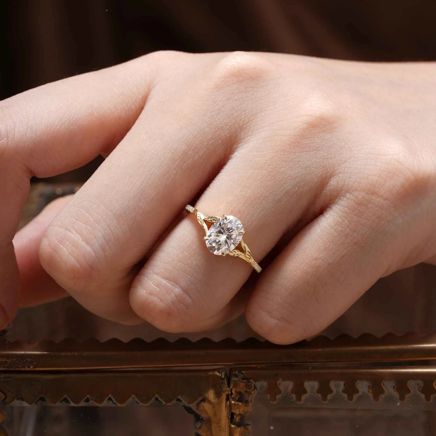 Oval Moissanite Half Eternity Leaf Engagement Ring - GemsMagic - GemsMagic