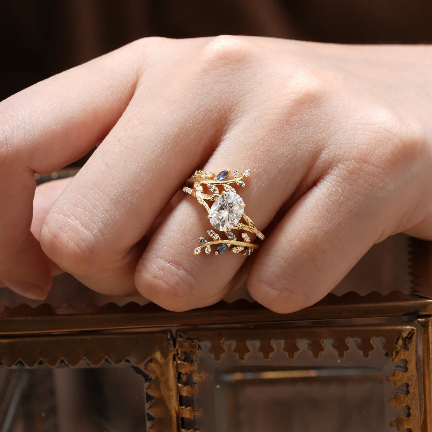 Oval Moissanite Half Eternity Leaf Engagement Ring Set 2pcs - Aphrodite - GemsMagic - GemsMagic