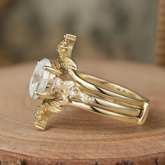 Oval Moissanite Yellow Gold Ring Set 2pcs - GemsMagic