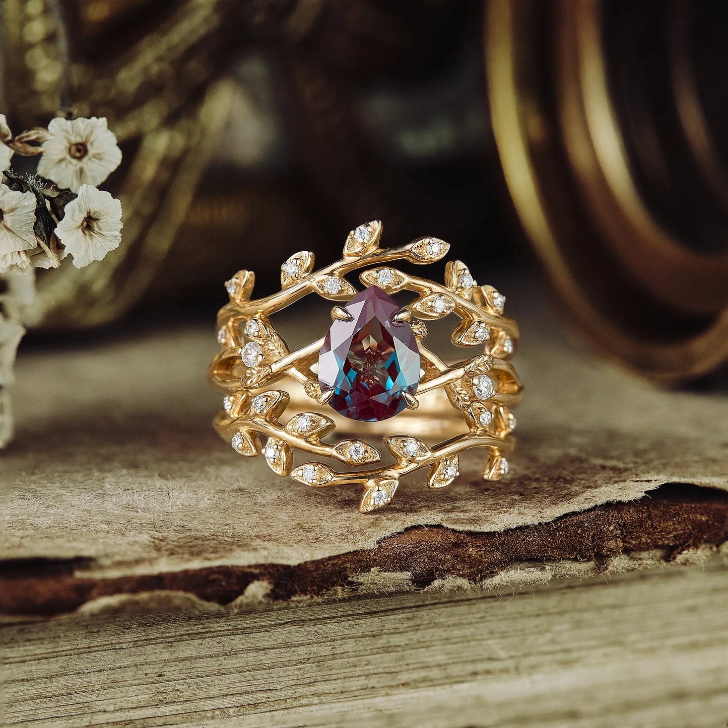 Pear Alexandrite One - stone - leaf Enhancer Ring Set 2pcs - GemsMagic - GemsMagic