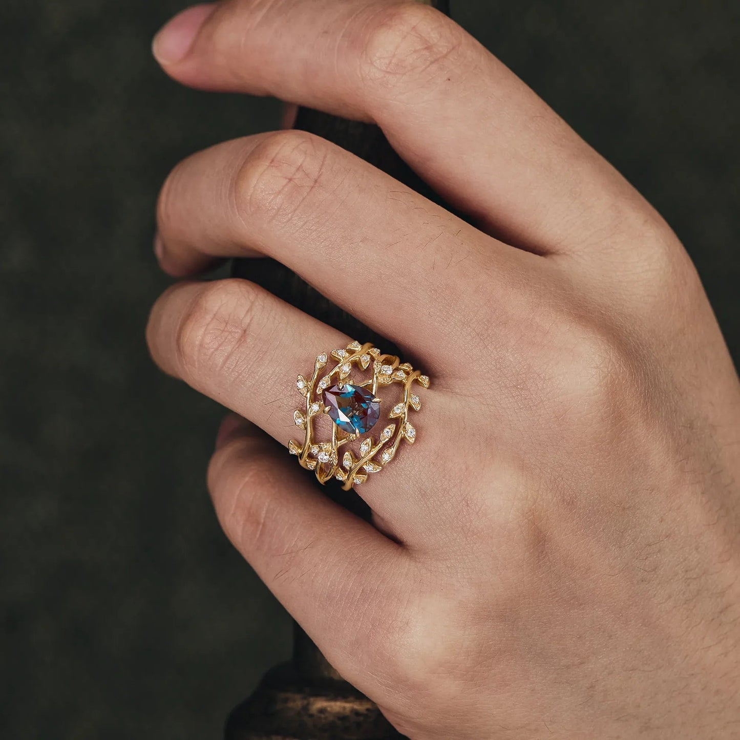 Pear Alexandrite One - stone - leaf Enhancer Ring Set 2pcs - GemsMagic - GemsMagic