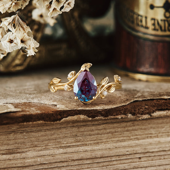 Pear Cut Alexandrite Engagement Ring - Olivia - GemsMagic - GemsMagic