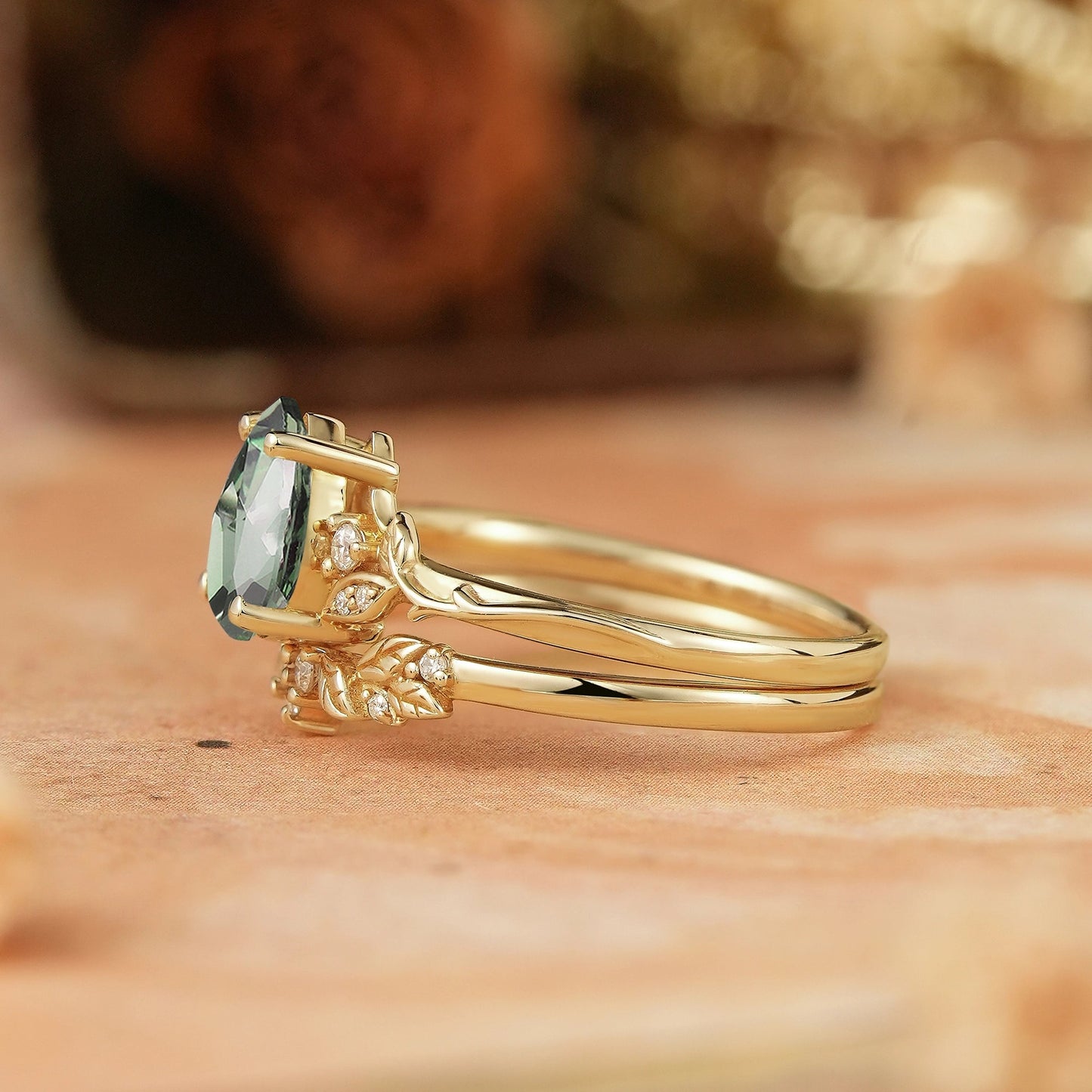 Pear Green Sapphire Leaf Inspired Bridal Ring Set - GemsMagic - GemsMagic