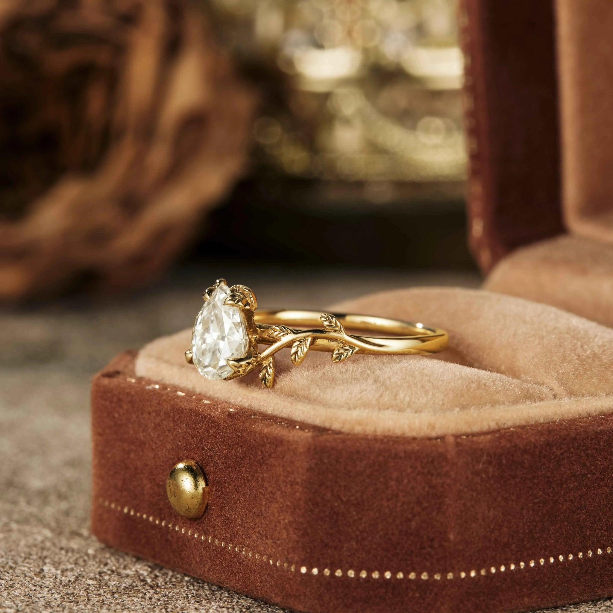 Pear Moissanite Leaf Design Engagement Ring - GemsMagic - GemsMagic