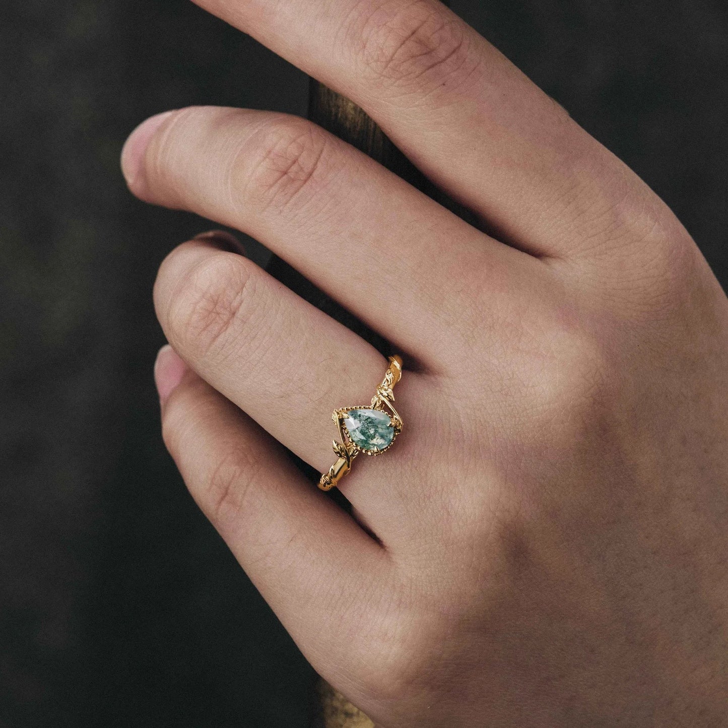 Pear Moss Agate Natural Inspired Leaf Engagement Ring - GemsMagic - GemsMagic