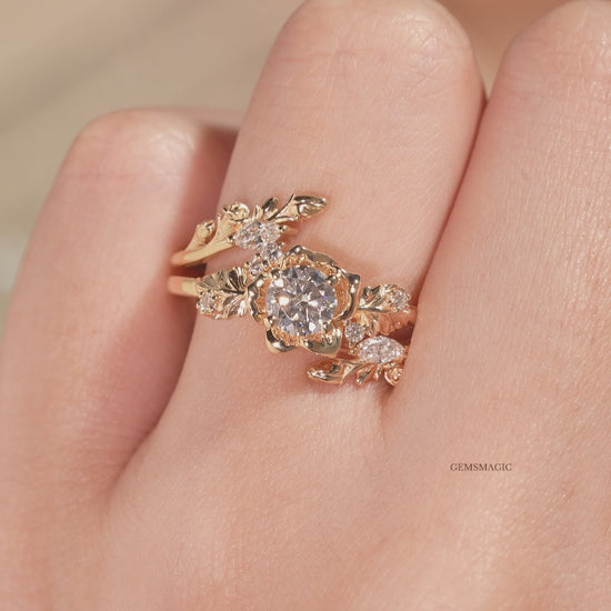 Blooming Rose Moissanite with Rose Buds Ring Set - Yuna