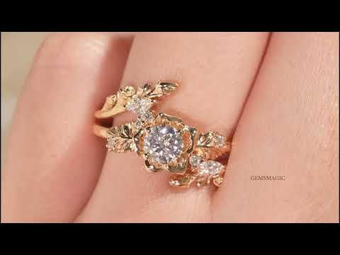 Load and play video in Gallery viewer, Blooming Rose Moissanite with Rose Buds Ring Set - Yuna
