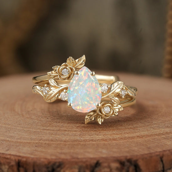 Rose Blossom: Pear - Cut Moissanite Floral Ring Set - Camille - GemsMagic