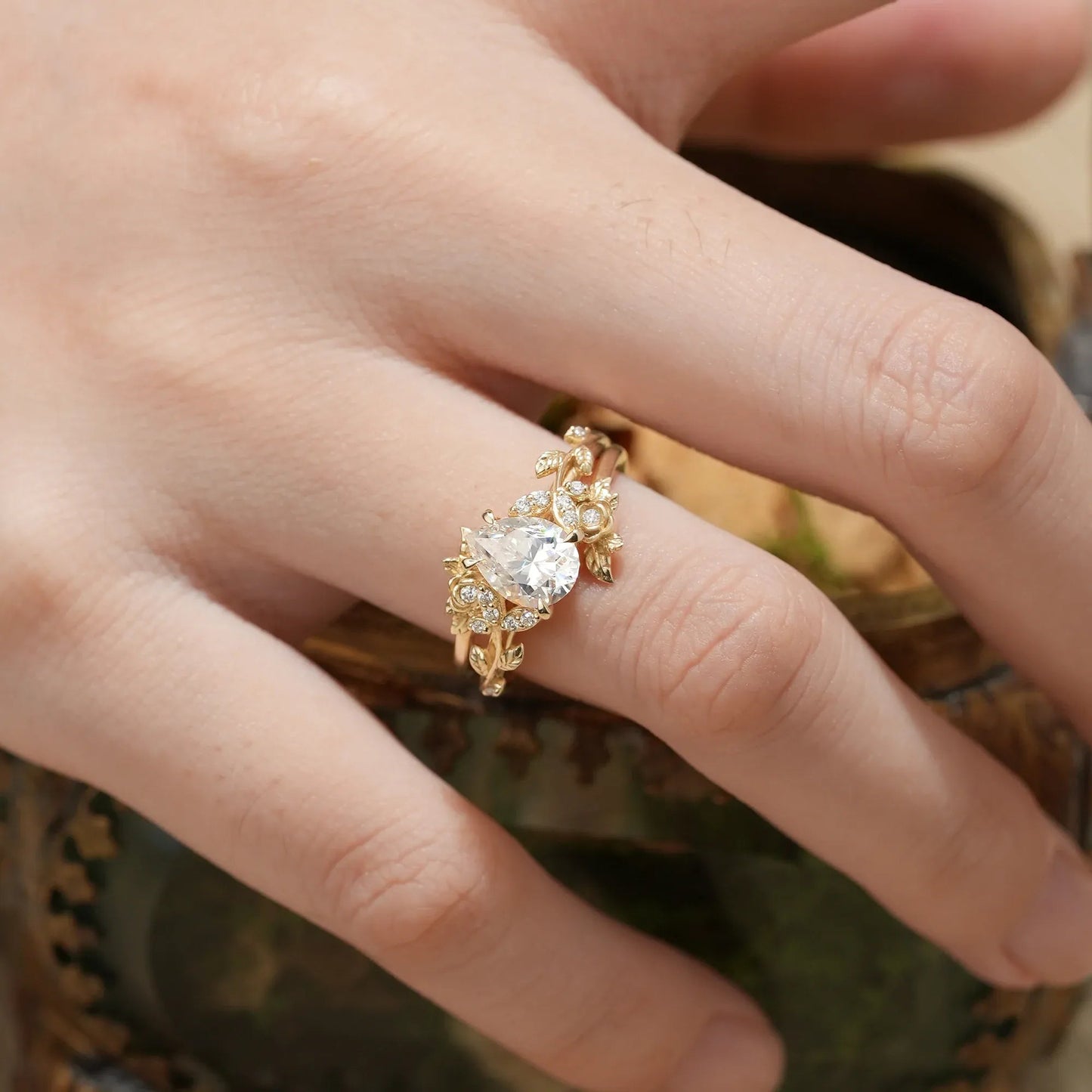 Rose Blossom: Pear Cut Moissanite Leaf Ring Set | Jade - GemsMagic