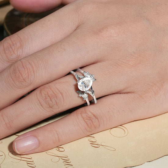 Rose Blossom: Pear Cut Moissanite White Gold Ring Set - Juno - GemsMagic
