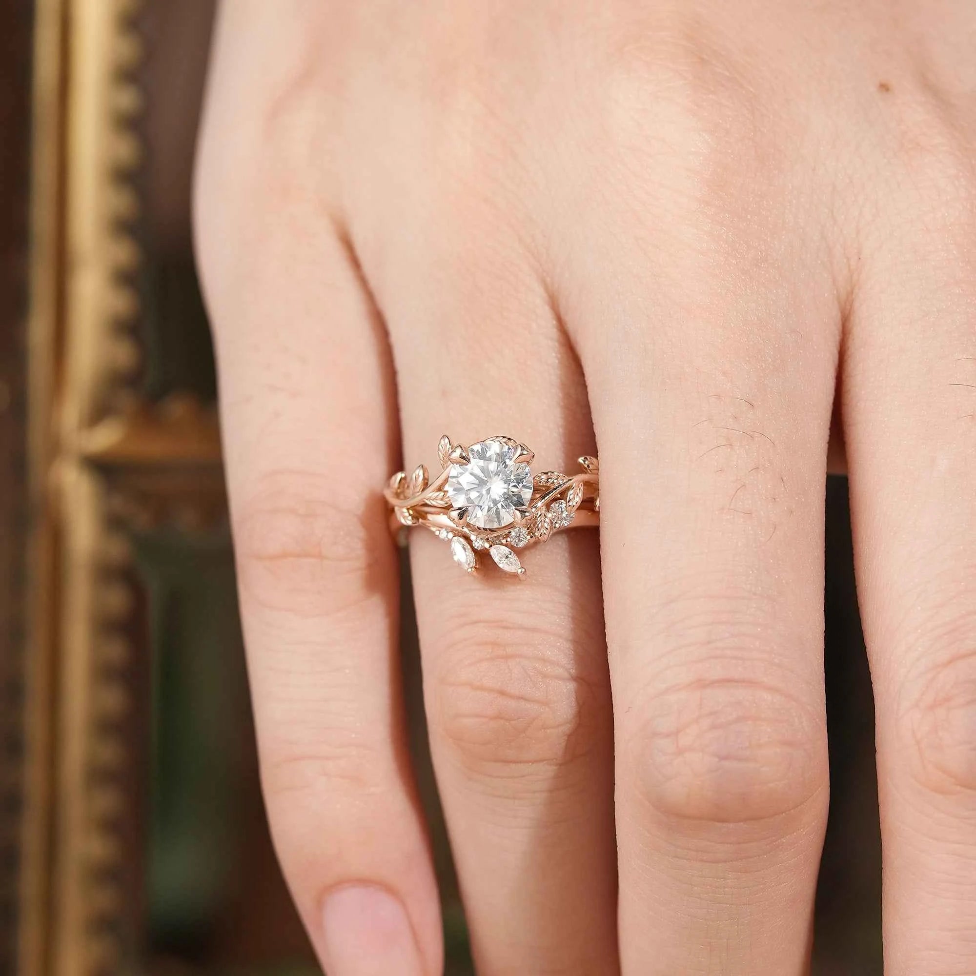 Rose Gold Round Cut Moissanite Bridal Set - Elara - GemsMagic - GemsMagic