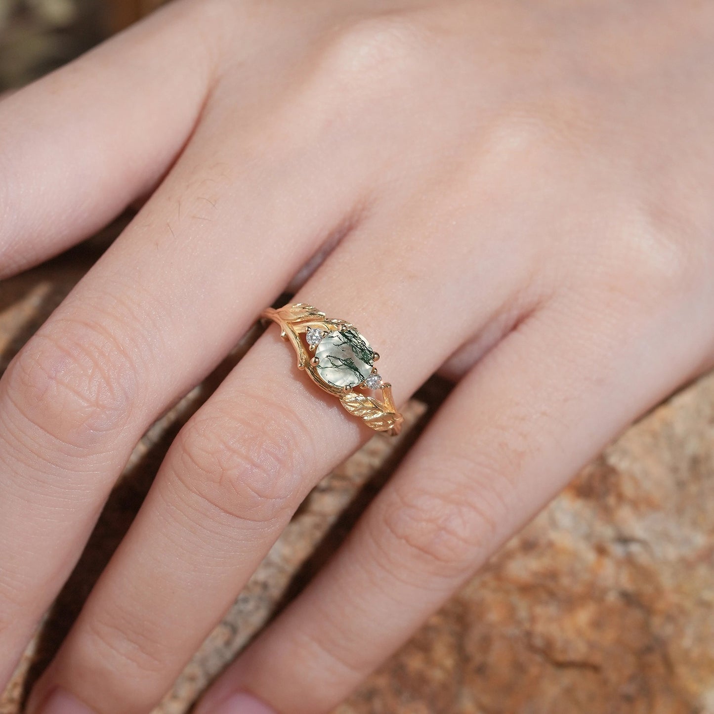 Round Cut Moss Agate Nature Inspired Bark Textured Engagement Ring - Rhea - GemsMagic