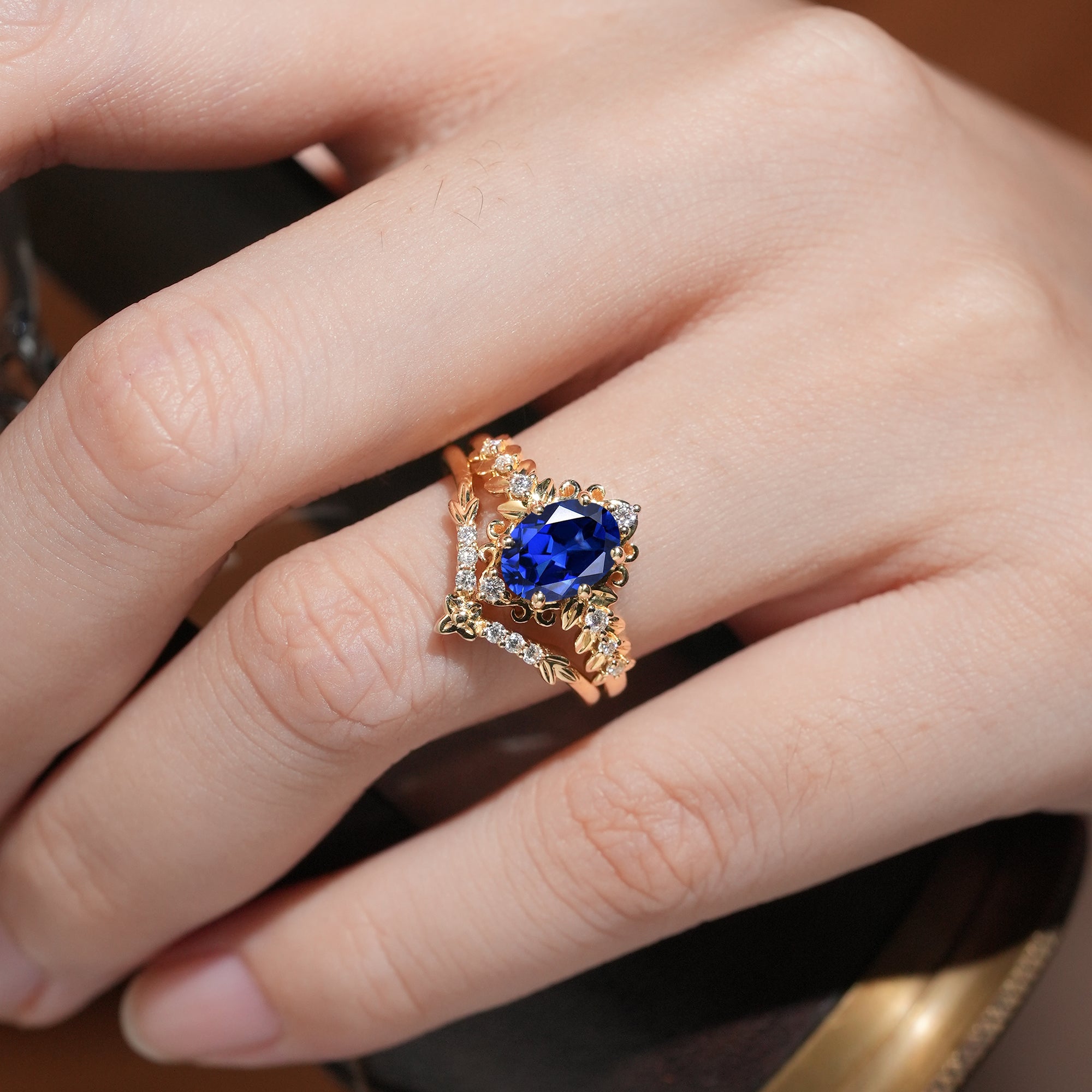Royal Blue Sapphire Leaf Bridal Ring Set - Tamsin - GemsMagic