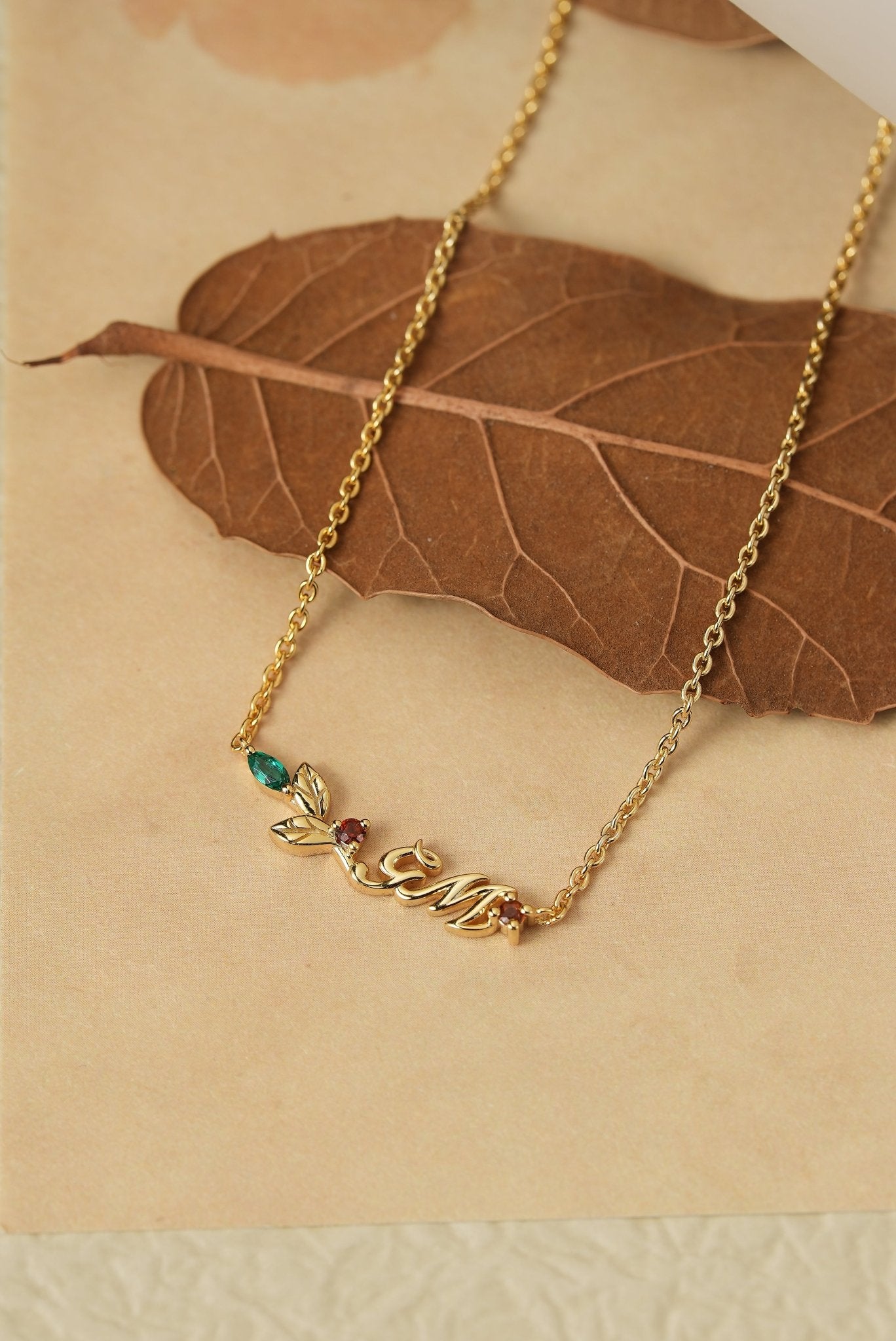 Signature: Christmas Garnet and Emerald Necklace - GemsMagic - GemsMagic