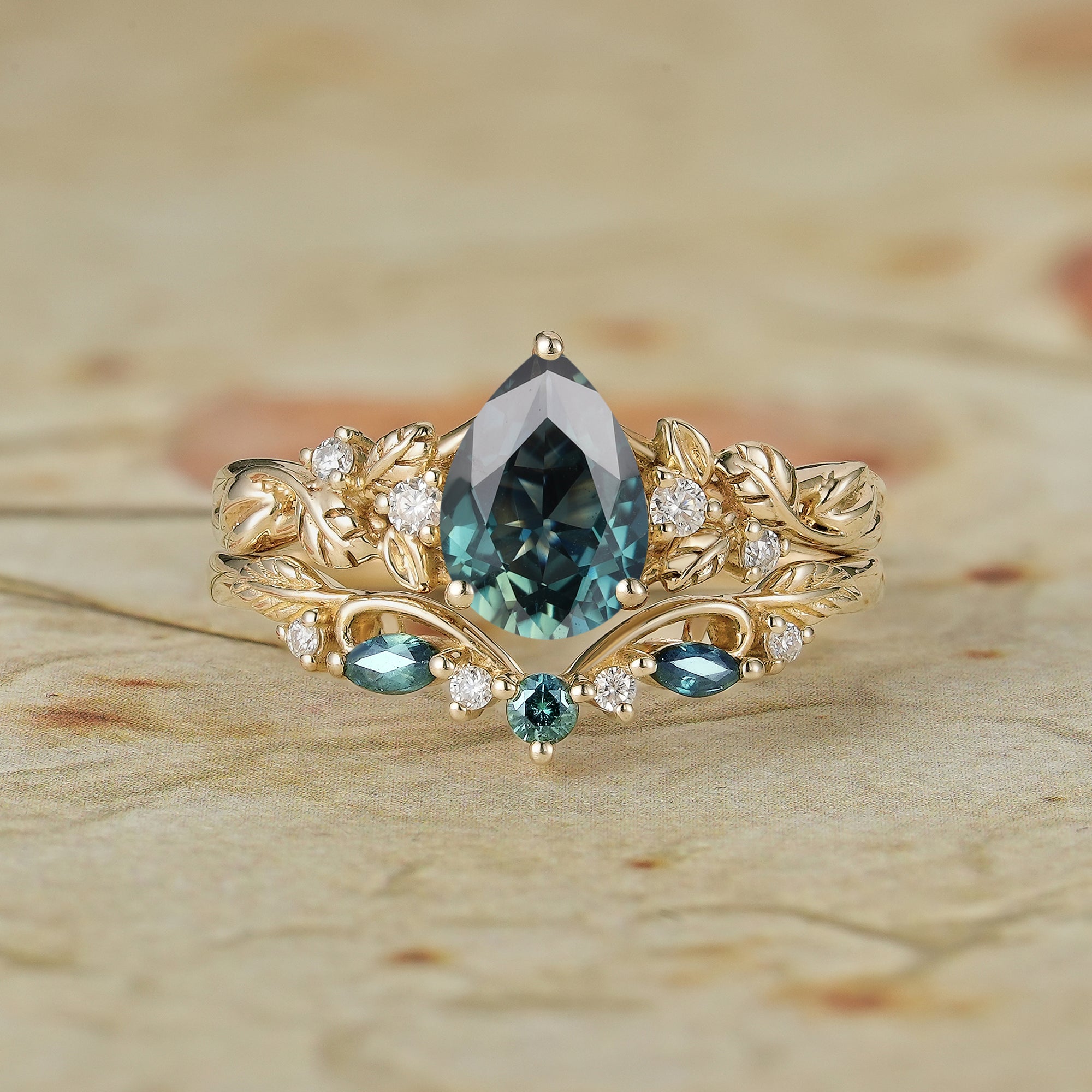 Signature Pear Vintage Teal Sapphire Engagement Ring Set 2pcs - Octavia - GemsMagic