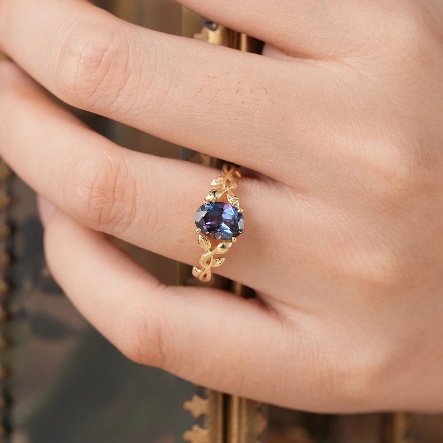 Snake Design Oval - cut Alexandrite Engagement Ring - Wren - GemsMagic