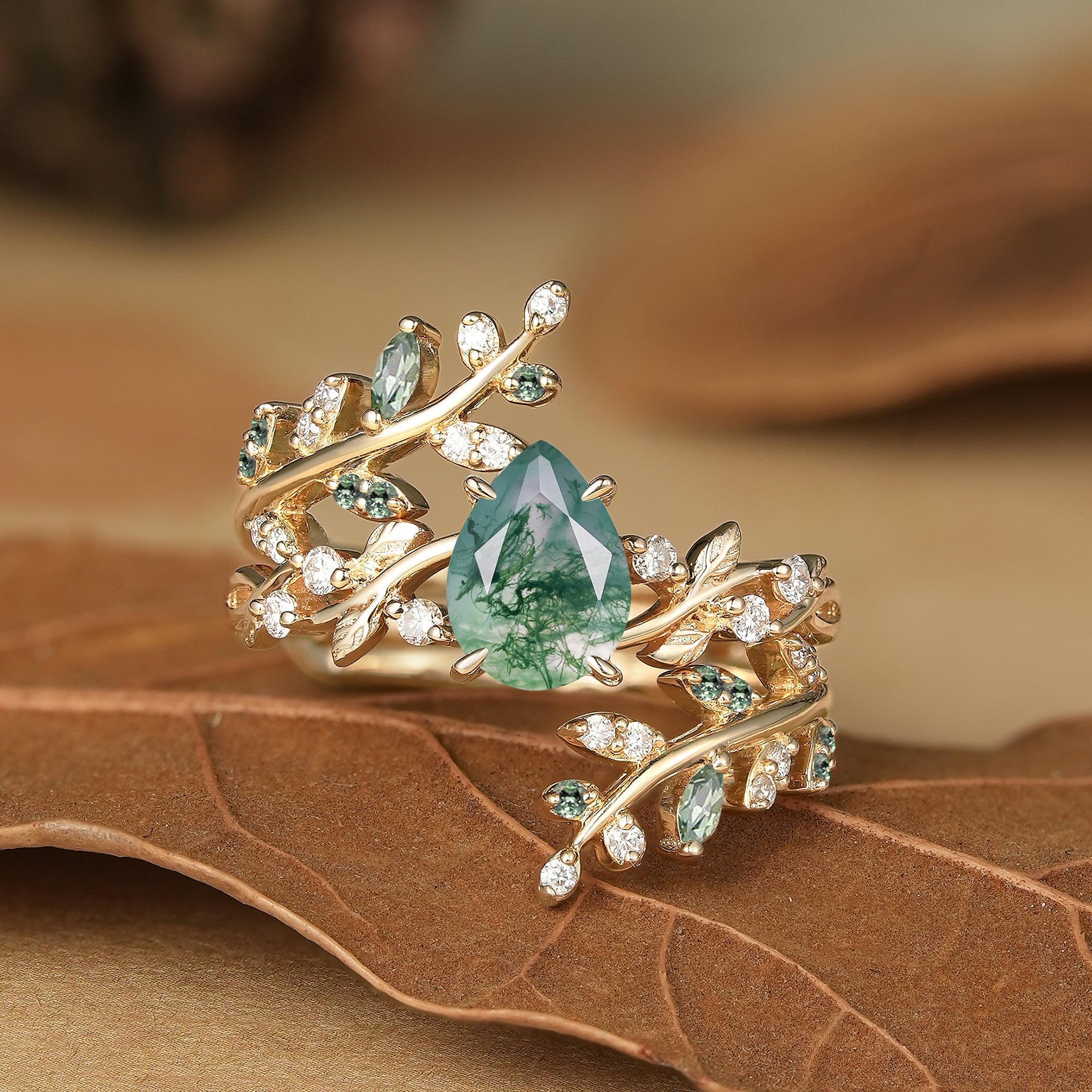 Pear Cut Moss Agate Cross Leaf Bridal Ring Set With Green Saphire Enhancer - Leah |  Aphrodite