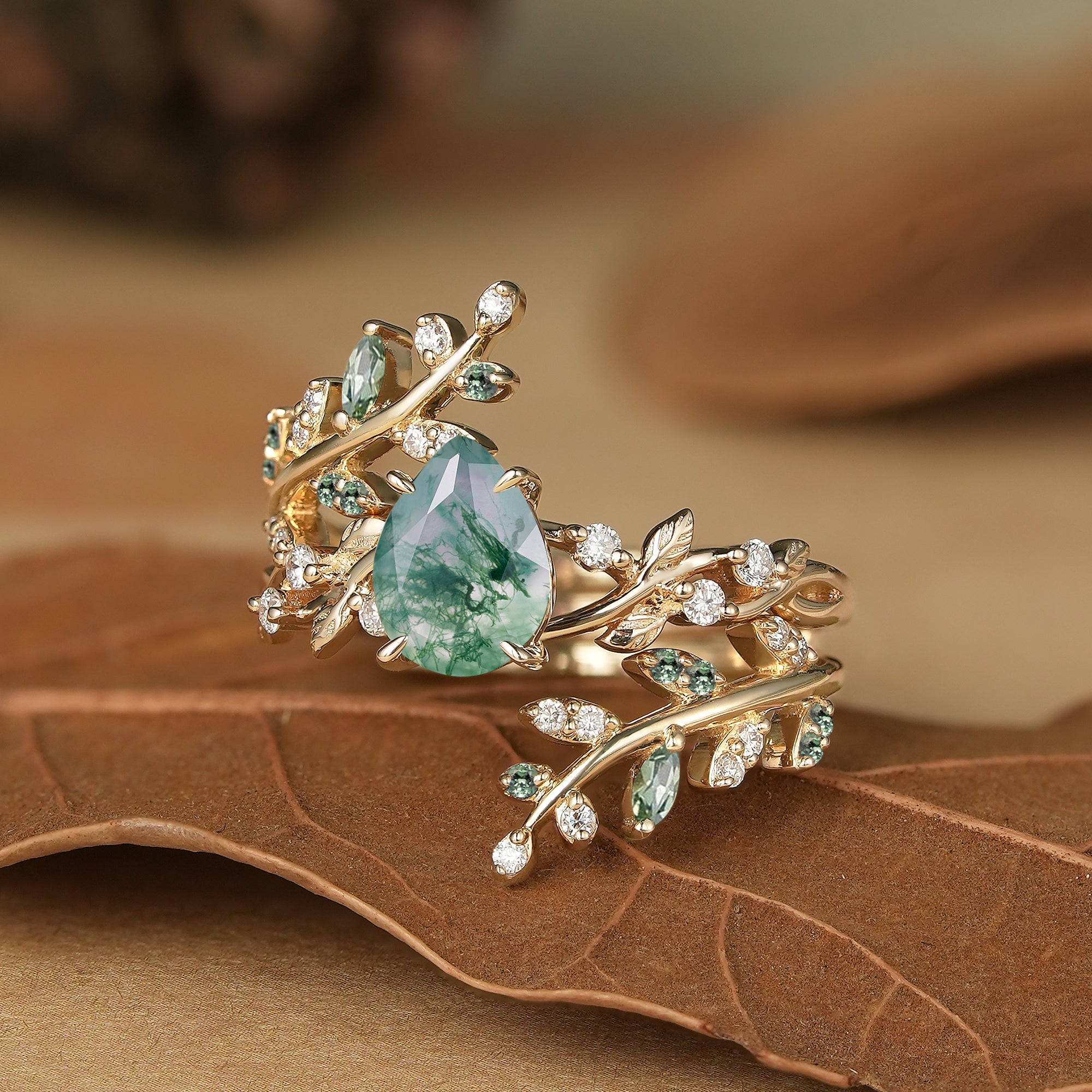 Pear Cut Moss Agate Cross Leaf Bridal Ring Set With Green Saphire Enhancer - Leah |  Aphrodite