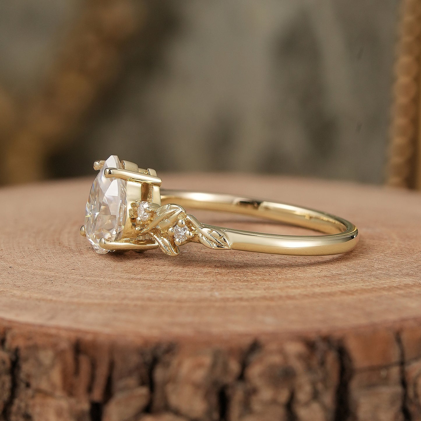 Pear-shaped Moissanite Engagement Ring