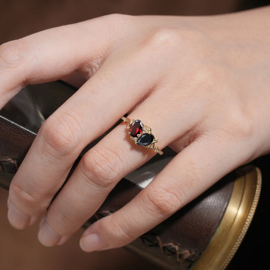 Two - Stone Pear Onyx And Oval Garnet Toi Et Moi Leaf Engagament Ring | GemsMagic - GemsMagic