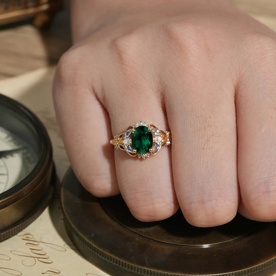 Verdant Majesty: Twisted Leaf Emerald and Ring - GemsMagic