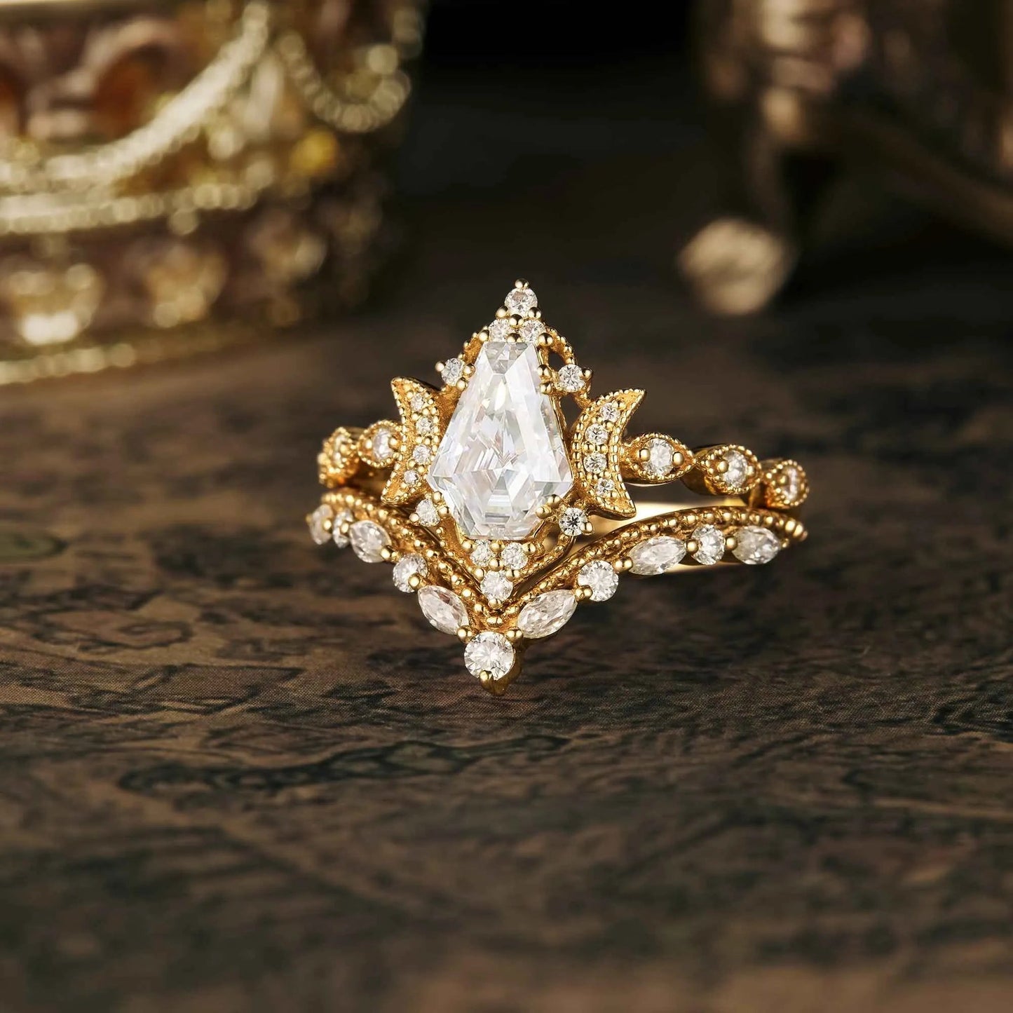 Vintage Coffin Moissanite Twist Engagement Ring Set 2pcs - GemsMagic - GemsMagic