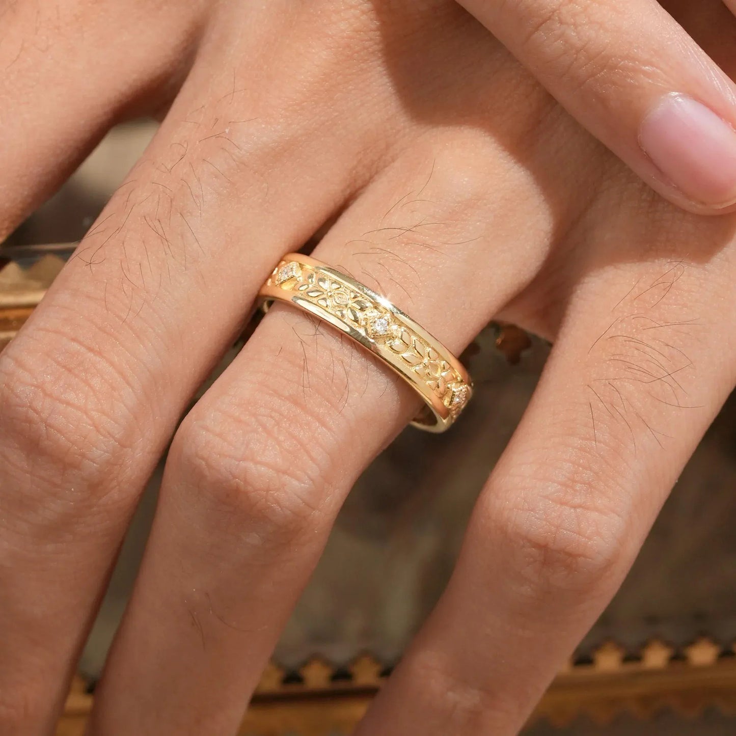 Vintage Men's Moissanite Leaf Band - Lucas - GemsMagic