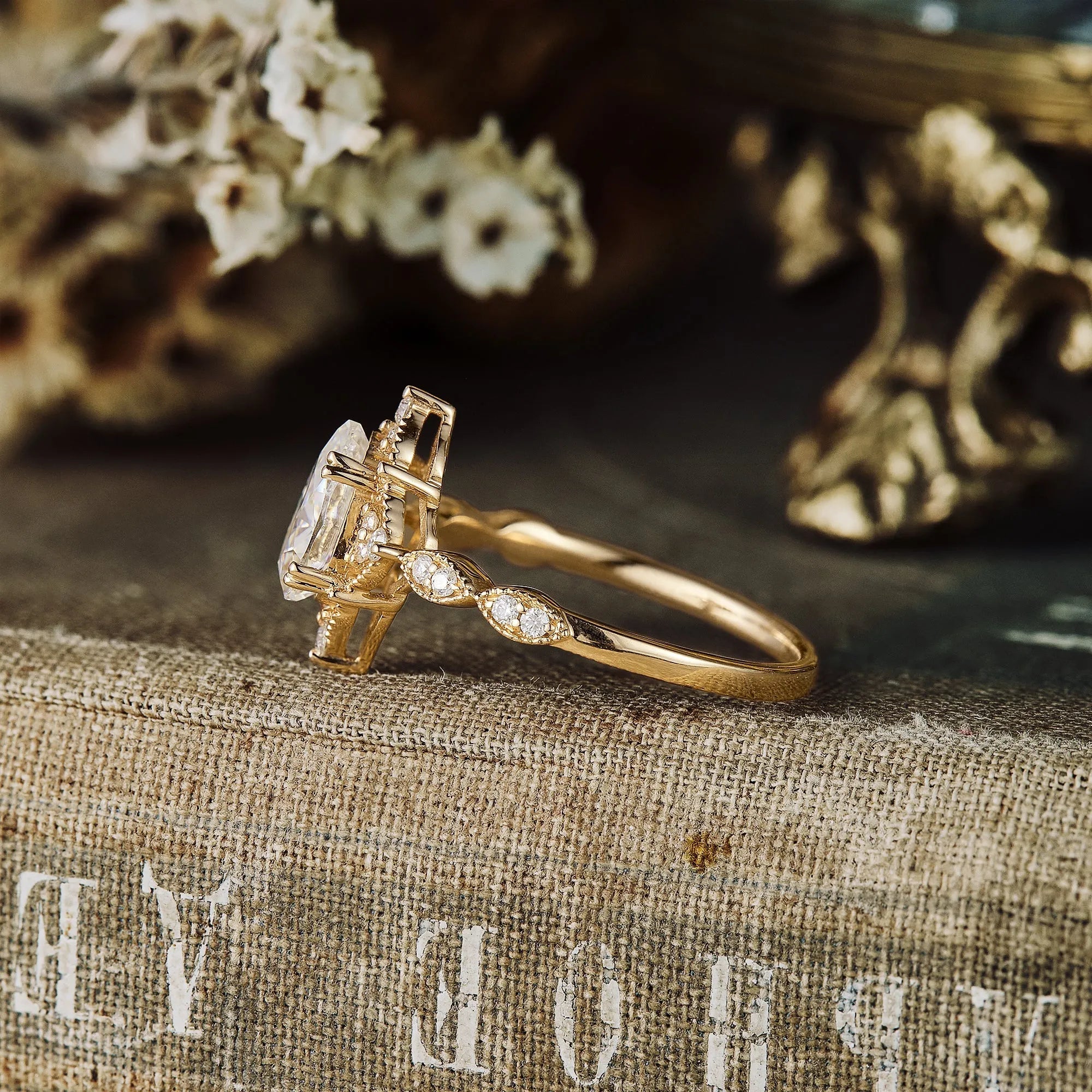 Vintage Pear Moissanite Engagement Ring - GemsMagic - GemsMagic