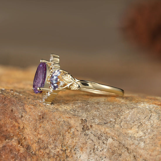 Vintage Sparkle Cut Alexandrite Halo Engagement Ring - Rowan - GemsMagic