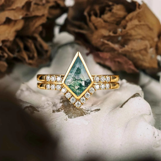 Kite Cut Moss Agate Ring Set
