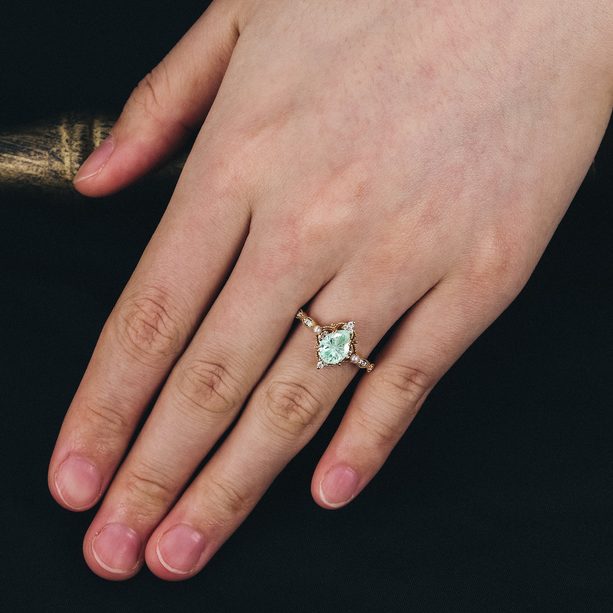 Sparkle Cut Pear Green Sapphire Milgrain Vintage Engagement Ring - Eulalie