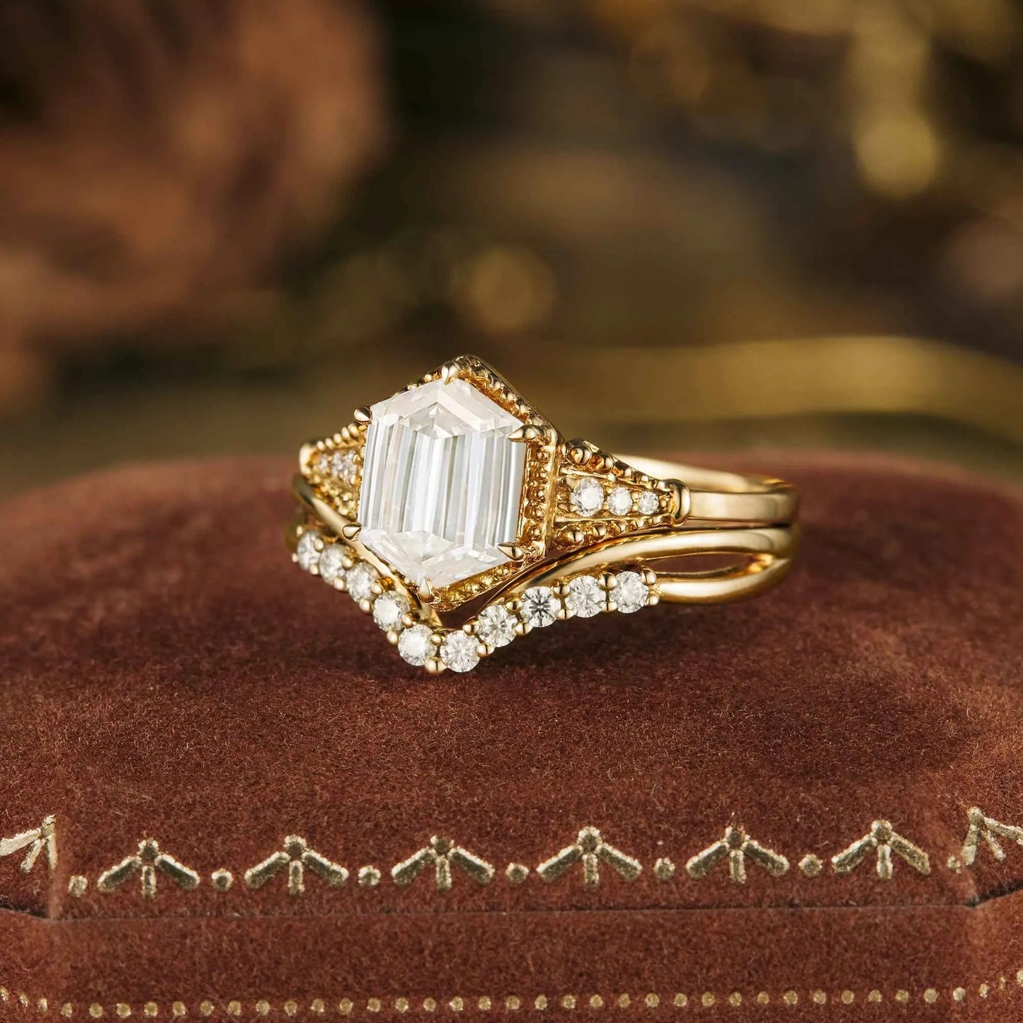 Exclusive Long-hexagon Moissanite Ring Set