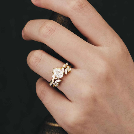 Marquise Moissanite Twisted Ring Set