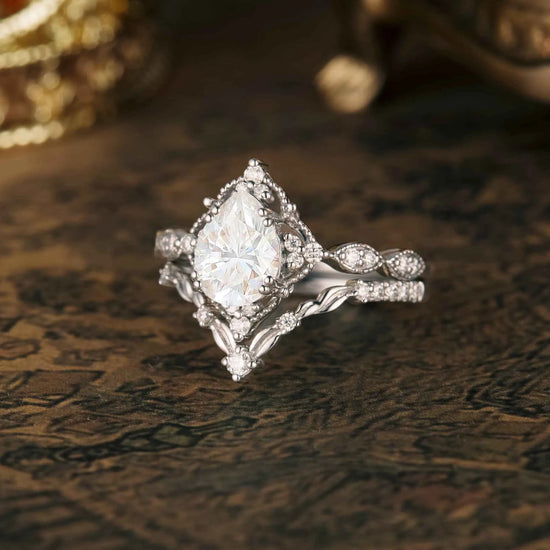 Pear Vintage Ring Set