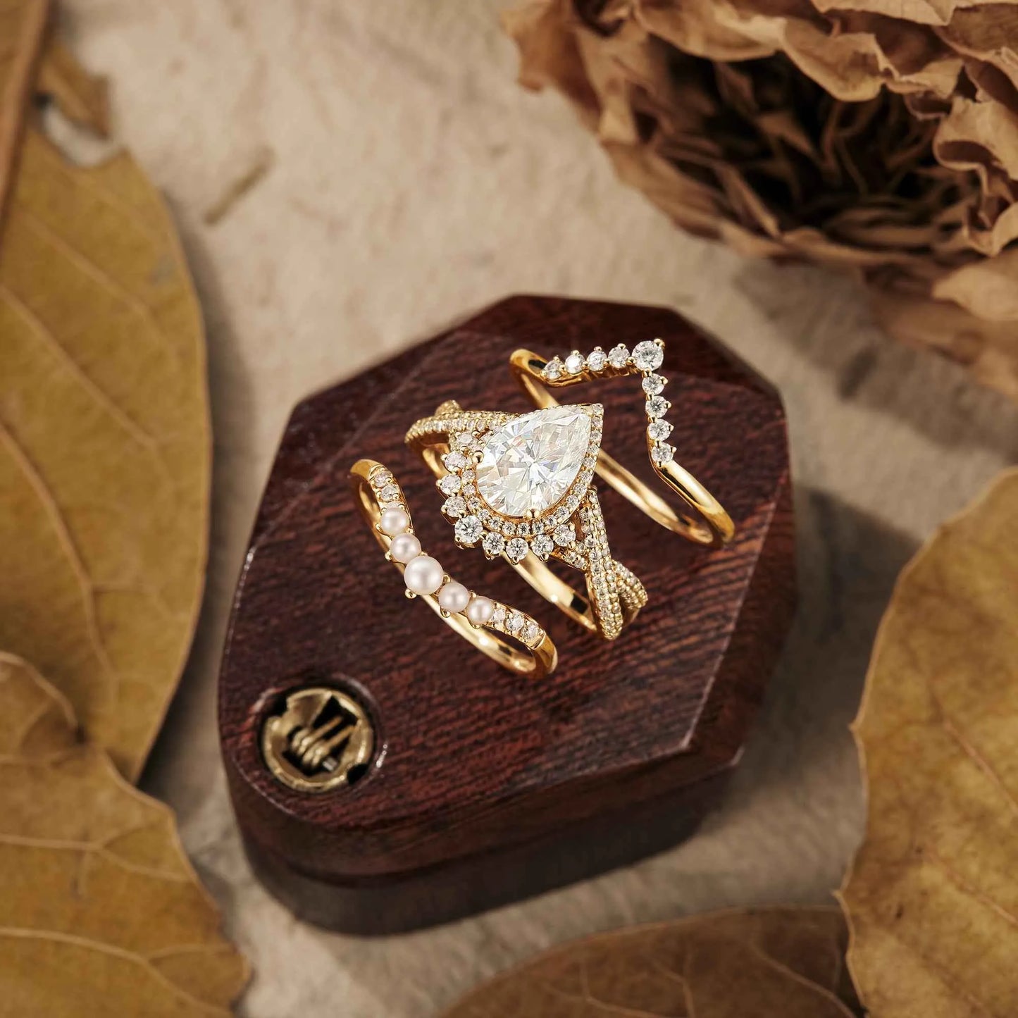 Pear Cut Moissanite Engagement Ring Set